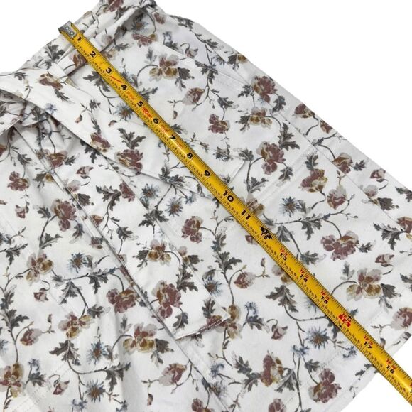 CECE Ditsy Floral-Print Belted Skirt - Picture 9 of 12